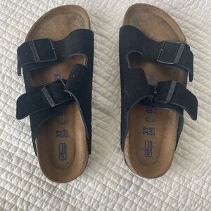 Birkenstock Black Sandals. Size 37 (ladies 8)